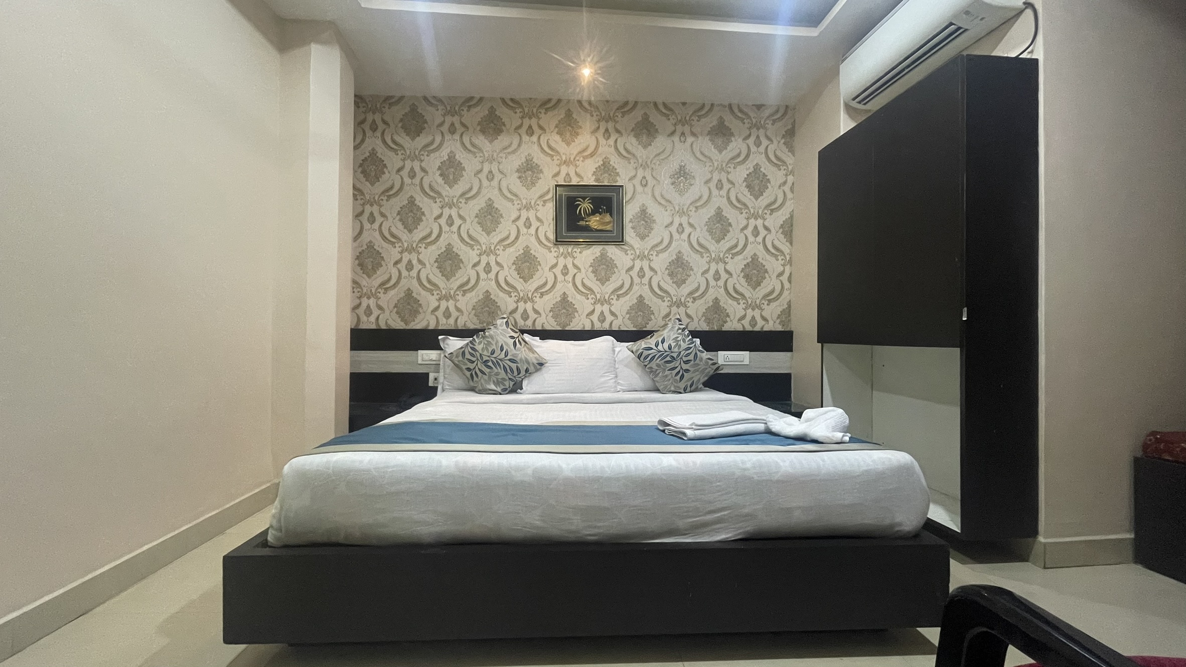 Room 201 A