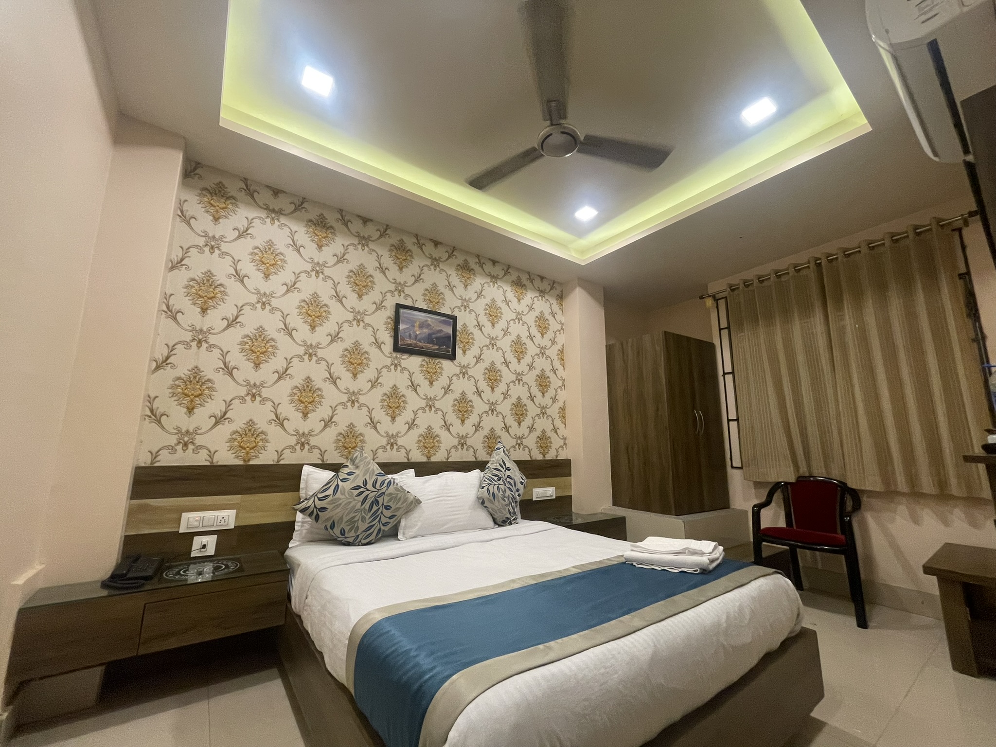 Room 204 B